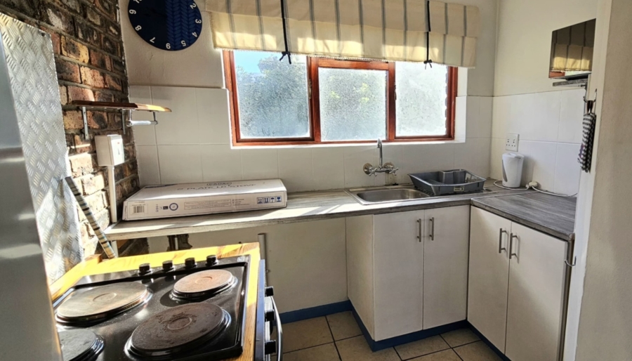 5 Bedroom Property for Sale in Franskraal Western Cape